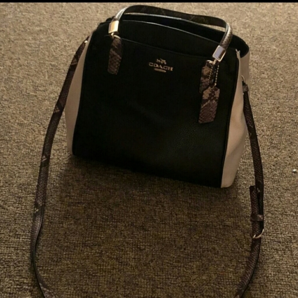 ***SOLD***Coach purse snake print